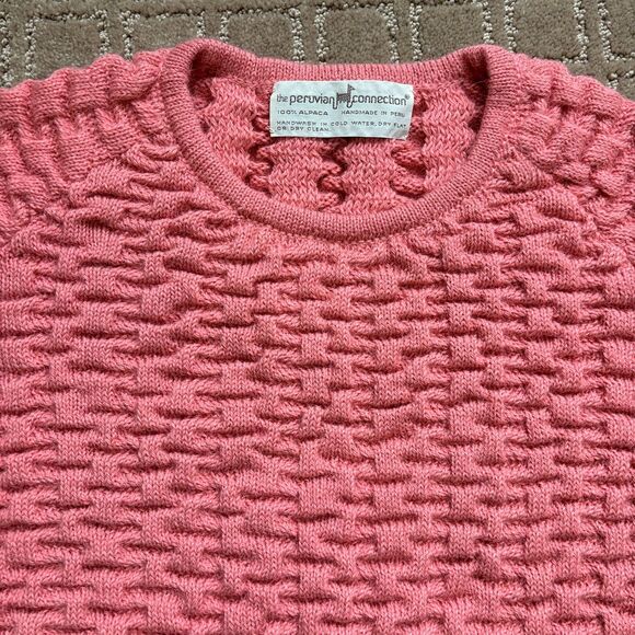 Peruvian Connection VTG Alpaca Cable Knit Sweater Women's L Pink Melon Chunky - Picture 3 of 8